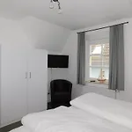 Haus Sonnenschein 2 Dom wakacyjny Ahrenshoop
