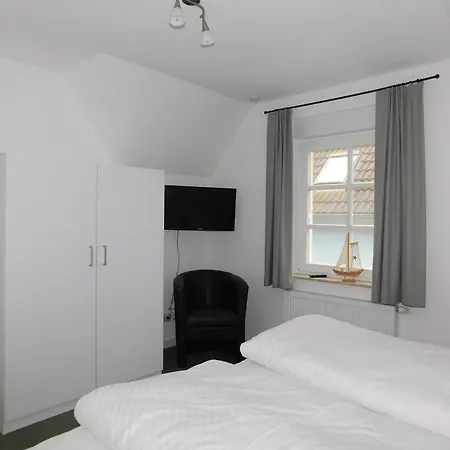 Haus Sonnenschein 2 Dom wakacyjny Ahrenshoop