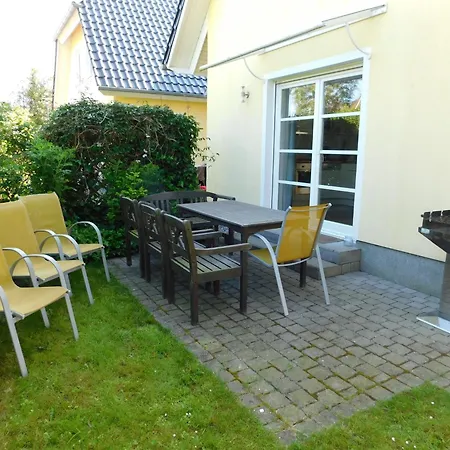 Haus Sonnenschein 2 Ahrenshoop